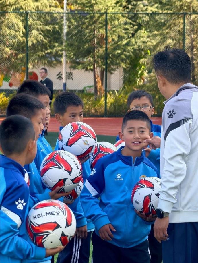 落地云南维西，赵丽娜星球计划第14座公益球场投入使用 (http://www.busunion.cn/) xiami 第7张