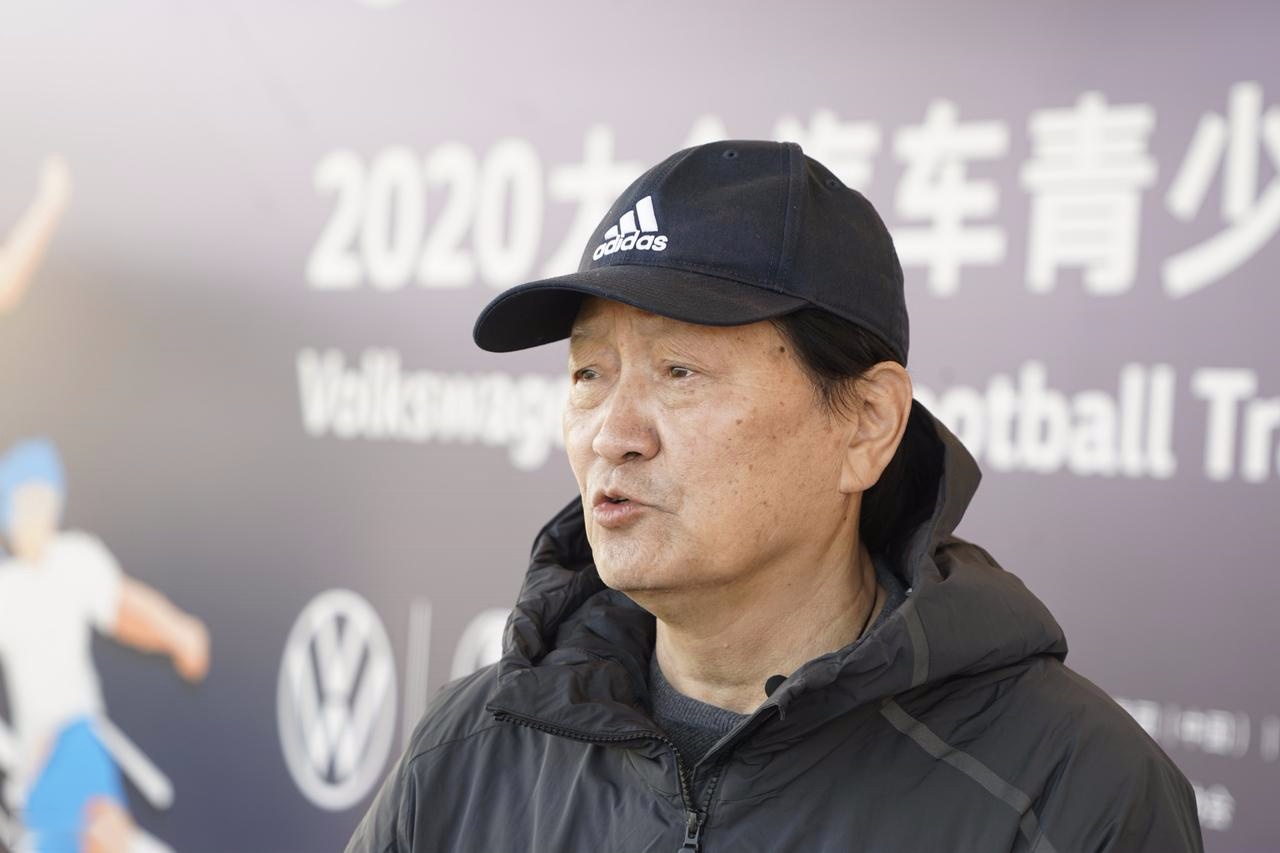 感慨颇多！前国足主帅朱广沪现身，曾扶持李铁，如今坦言：很惭愧 (http://www.armanice.com/) 体育 第4张