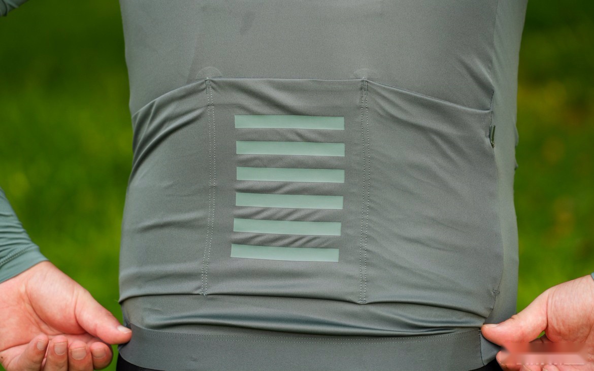 顶级性能 竞技版型 Rapha Pro Team 骑行服评测 (http://www.busunion.cn/) 体育 第16张