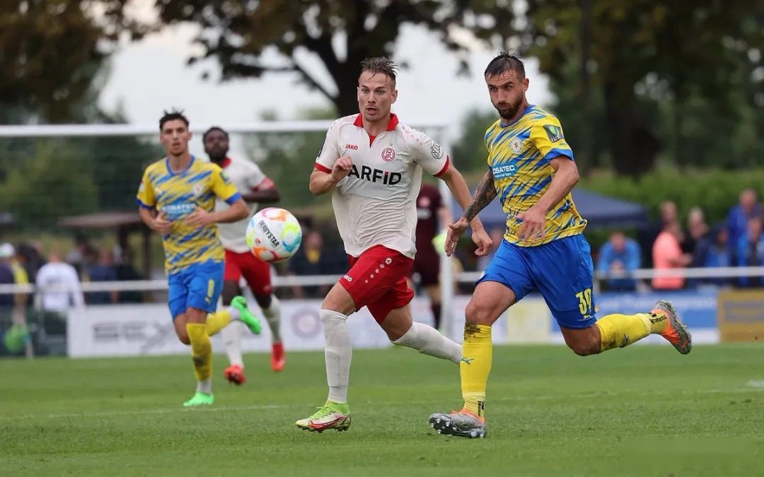 秦游夏：德乙22-23赛季前瞻（下半篇）