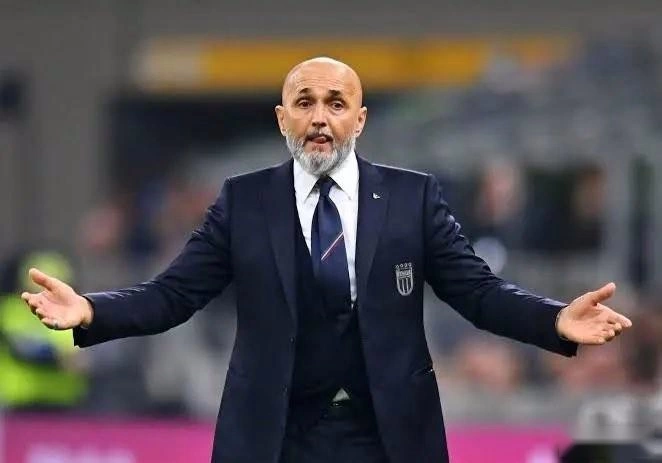 斯基拉:斯帕莱蒂今天将签约尤文,获欧冠资格自动续约至2027 斯基拉:斯帕莱蒂今天将签约尤文,获欧冠资格自动续约至2027