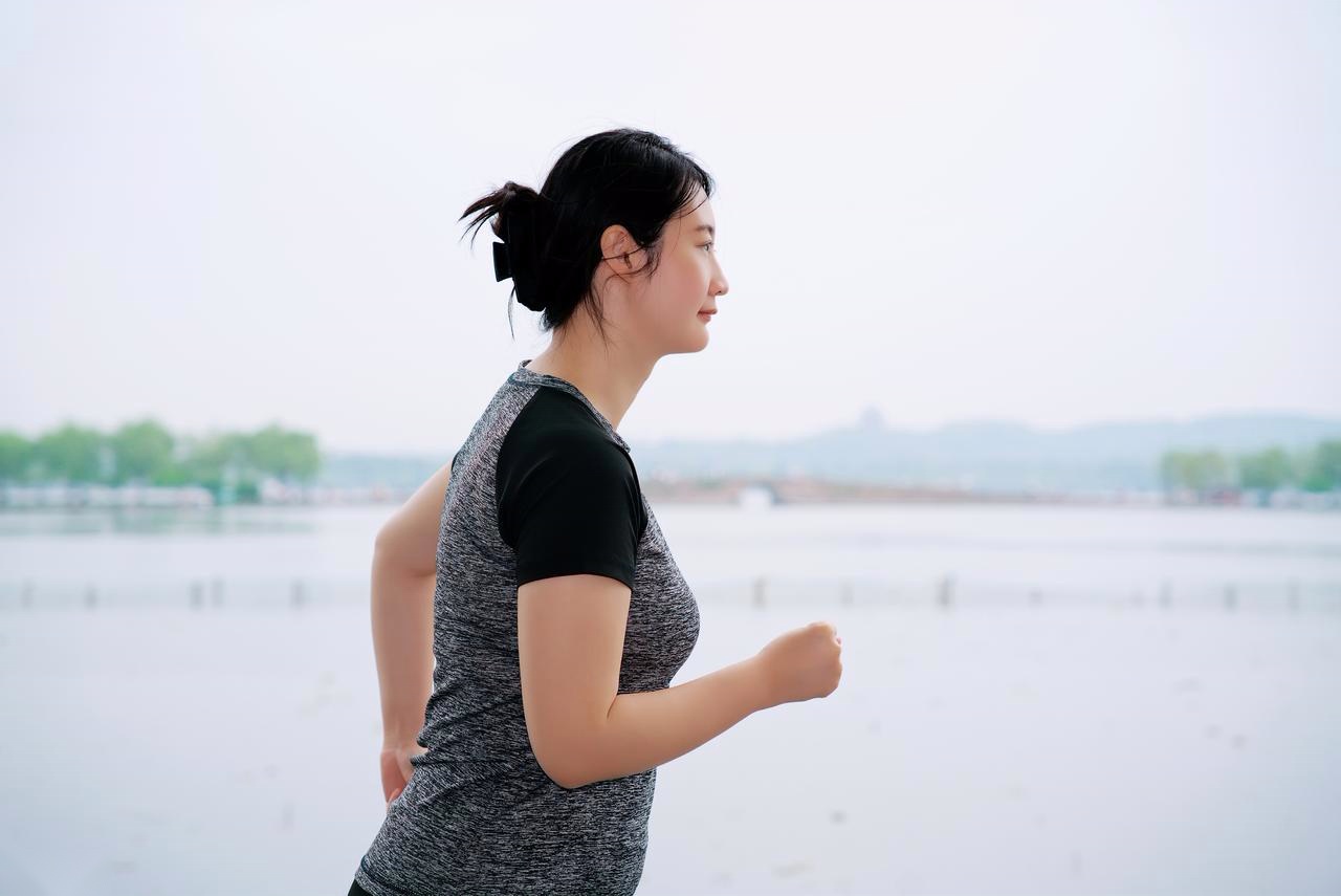 跑步1年，体重下降了，却出现“断崖式衰老”，这3件傻事别再犯 (http://www.busunion.cn/) 体育 第2张