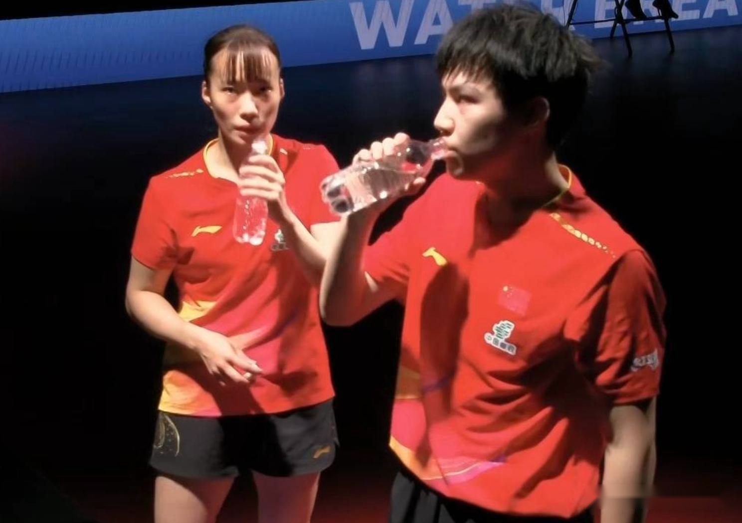黄友政/石洵瑶3-2薛飞/钱天一夺冠！低开高走，后两局衔接流畅！ (http://www.xuexiaoyu.cn/) abs 第3张