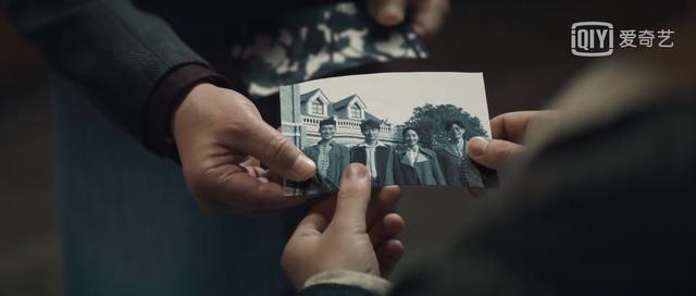 瞄准：殷千粟下线，水母组变身真正的水母，从海面浮出一枪毙命