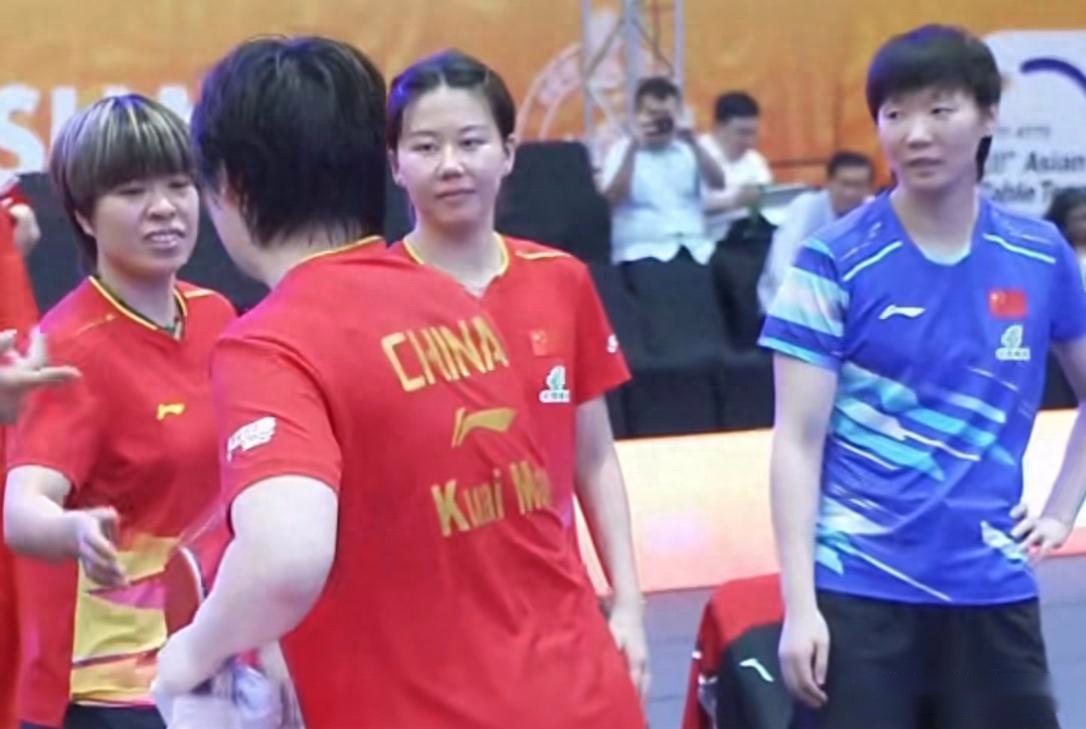 女团3-0日本！孙颖莎展可爱，王曼昱分享喜悦，全员举国旗庆祝！ (http://www.armanice.com/) 体育 第1张
