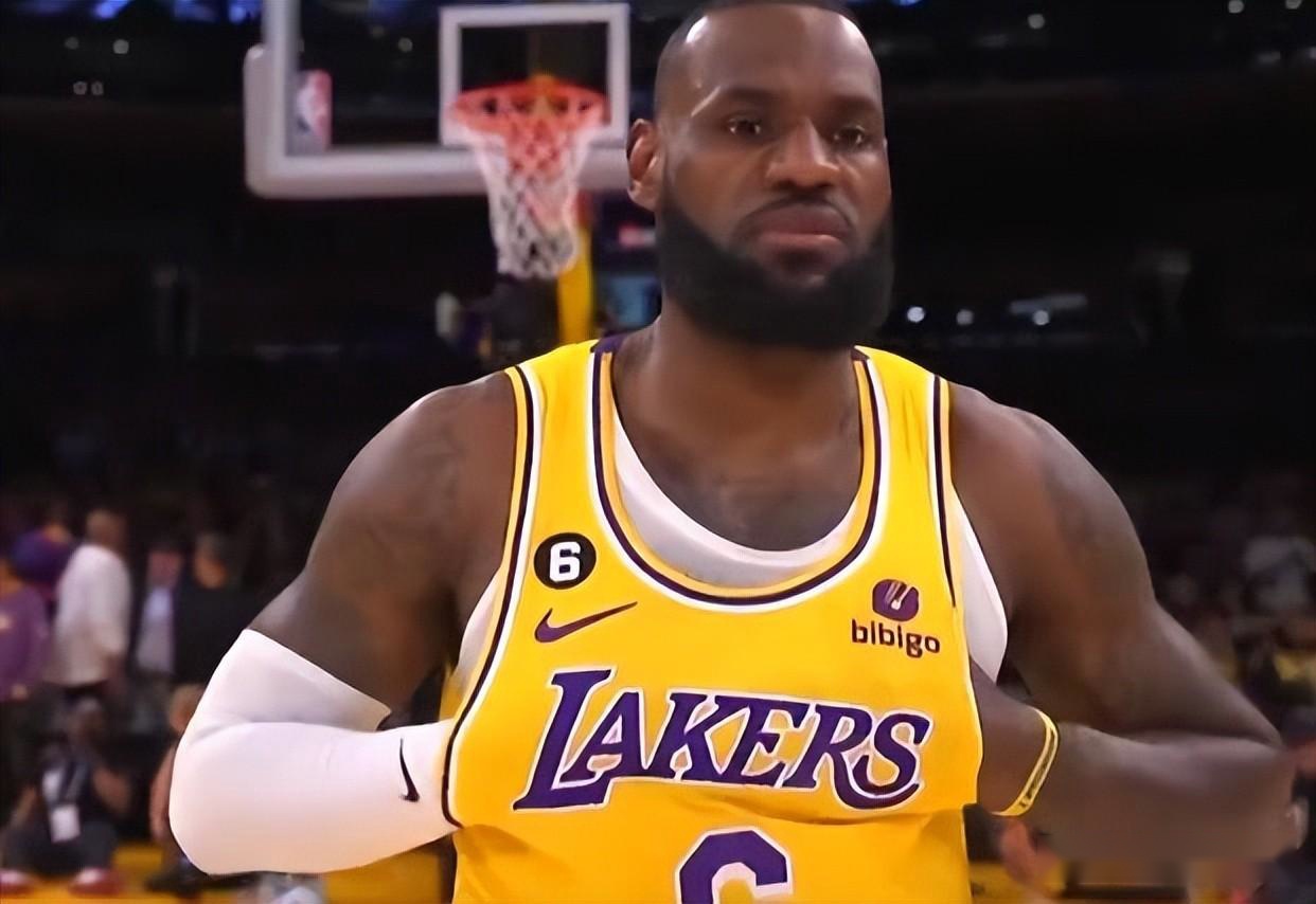 球迷必看詹姆斯季后赛高光录像汇总包括绝杀逆转与冠军征程