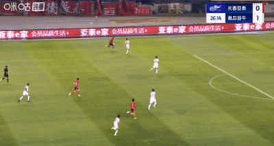 10人亚泰2-2绝平海牛，王智峰染红，谭龙、艾菲尔丁补时两球 (http://www.armanice.com/) 体育 第15张