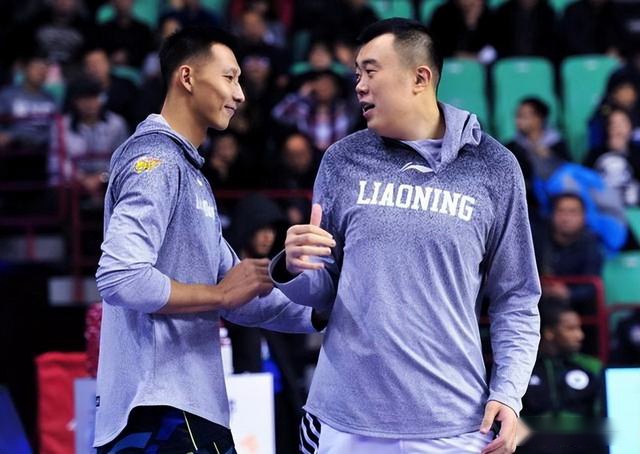 舍不得买鞋却全力资助韩德君打球，成名后的韩德君如何回报姐姐？