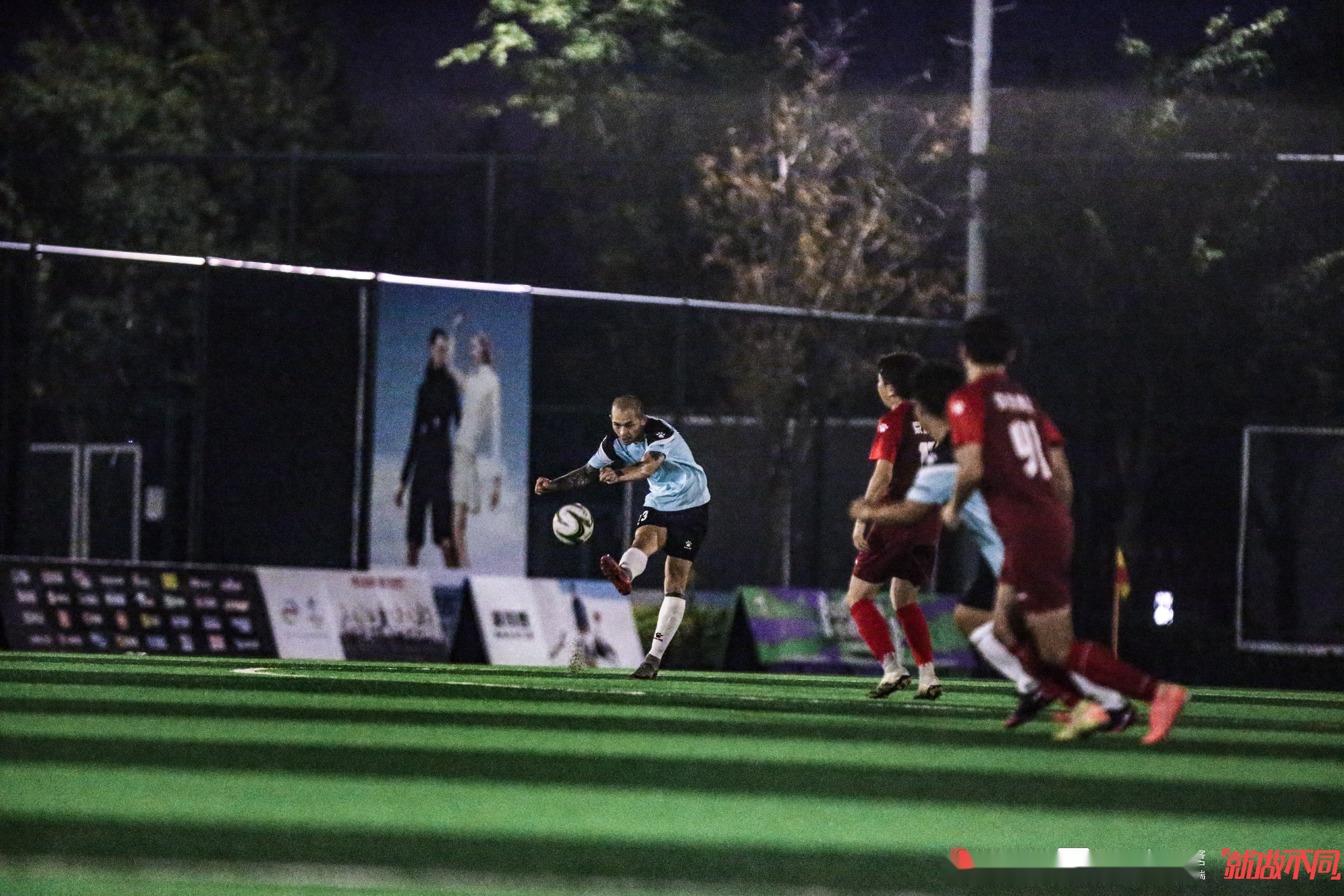 网络杯:凤凰网5-1击败京东集团获连胜 锁定晋级名额