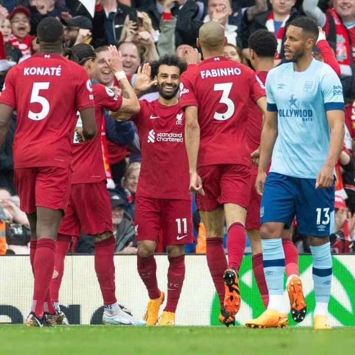 英超联赛上演惊天逆转