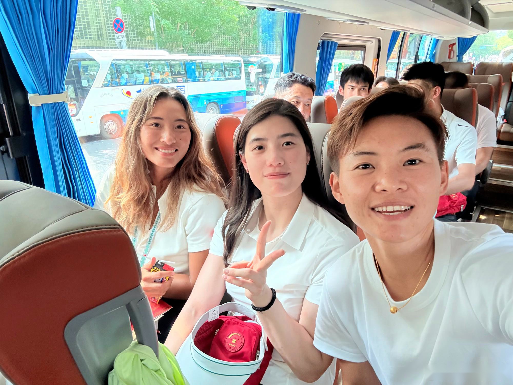 王霜受邀观看阅兵式：很荣幸，深受鼓舞，感恩时代 (http://www.busunion.cn/) 体育 第4张