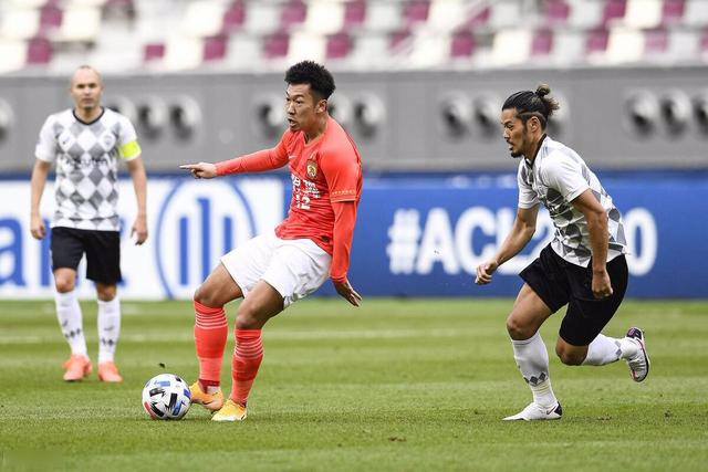 恒大对阵神户胜利船首发预测，高拉特重返主力阵容，黄博文挑大梁