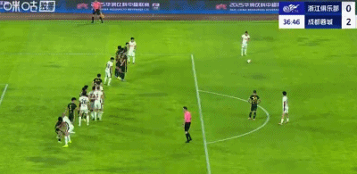 成都3-3浙江丢榜首，罗慕洛双响，周定洋建功，亚戈读秒绝平 (http://www.armanice.com/) 体育 第4张