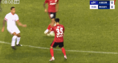 10人亚泰2-2绝平海牛，王智峰染红，谭龙、艾菲尔丁补时两球 (http://www.armanice.com/) 体育 第12张
