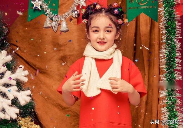 风起霓裳：小琉璃与娜扎同框卖萌，二人高度相似，预定明日之星