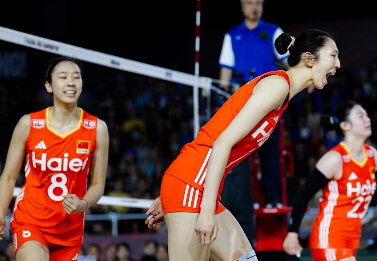 女排3-1逆转墨西哥！庄宇珊王梦洁全场死顶，2将救赎，李盈莹低迷 (http://www.busunion.cn/) 体育 第3张