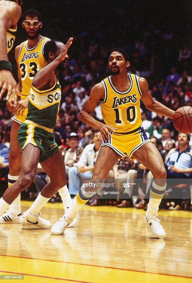 从快船有意隆多说起，盘点史上20位在湖人和快船都效力过的球员