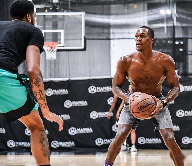 NBA这些“瘦子”骗了多少人？欧文6块腹肌 艾弗森浑身肌肉