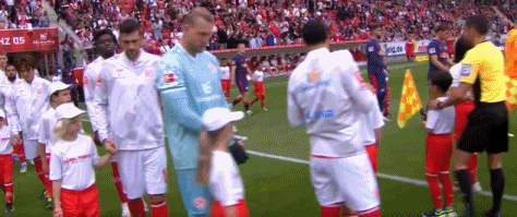 半场：莱比锡1-0美因茨，巴卡约科内切远射破门 (http://www.armanice.com/) 体育 第3张