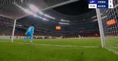 成都3-1梅州，罗慕洛传射建功，杨明洋、莱切特破门 (http://www.armanice.com/) 体育 第3张