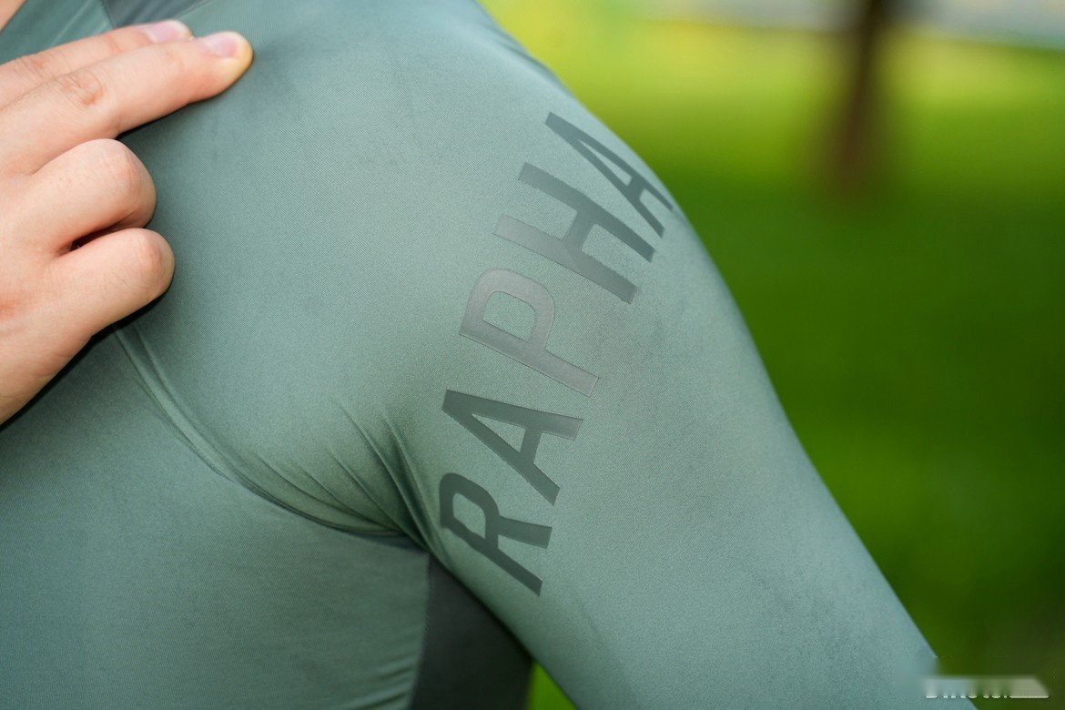顶级性能 竞技版型 Rapha Pro Team 骑行服评测 (http://www.busunion.cn/) 体育 第15张