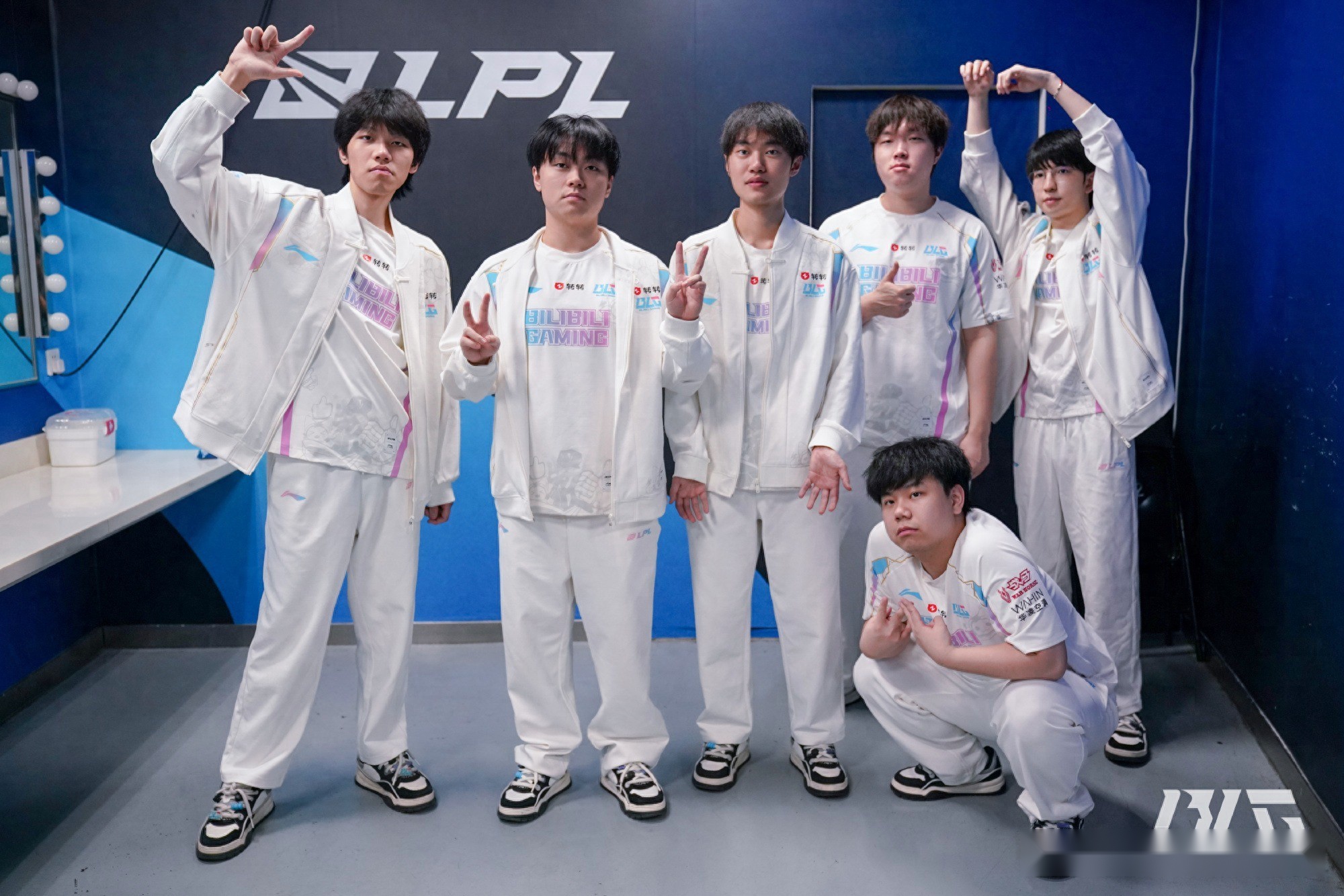 jiejie首秀失败！BLG2-0横扫FPX！jiejie潘森效果不佳，惨遭碾压 (http://www.xuexiaoyu.cn/) abs 第1张