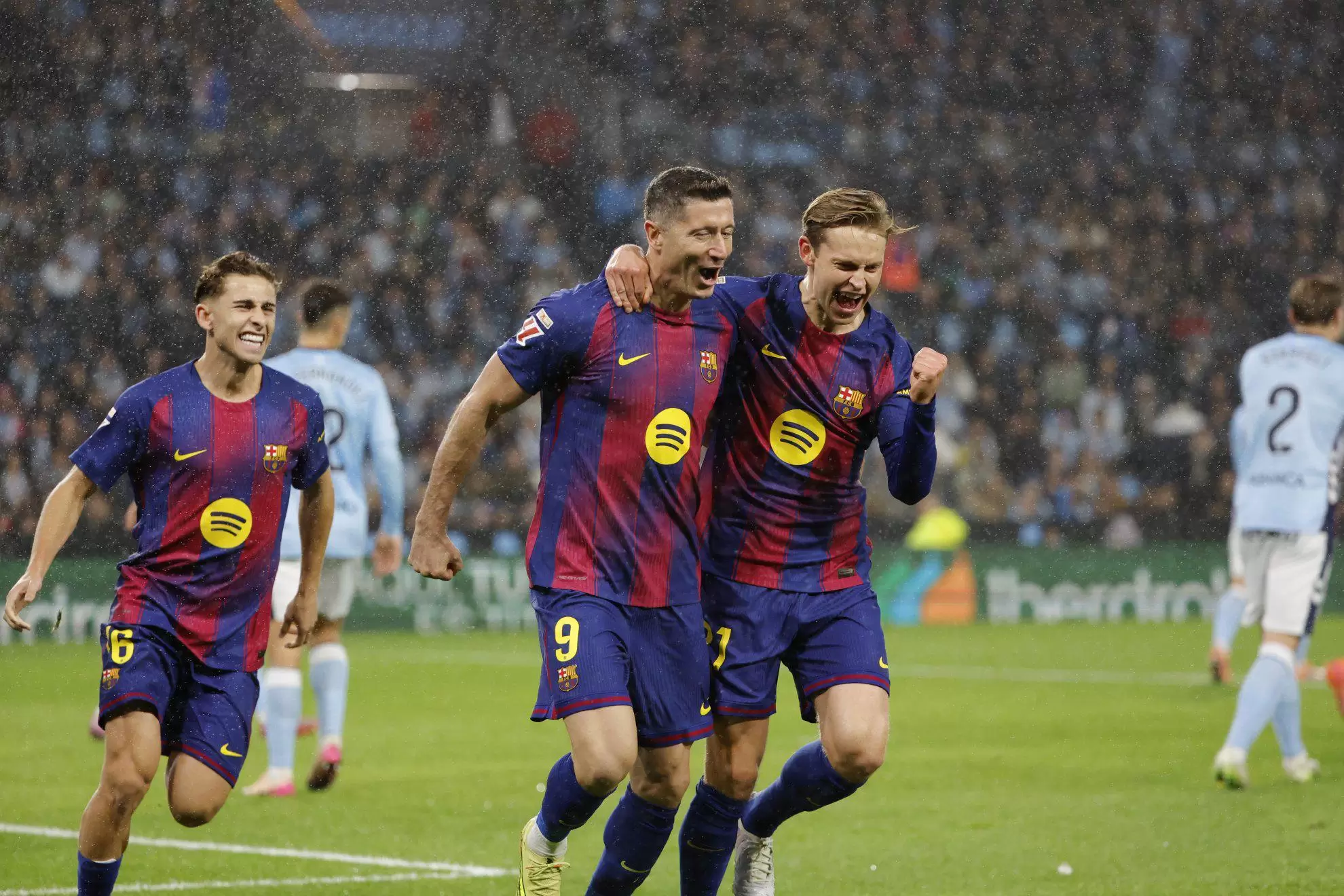 马卡:莱万多夫斯基复出之后,巴萨就变得不一样了 马卡:莱万多夫斯基复出之后,巴萨就变得不一样了