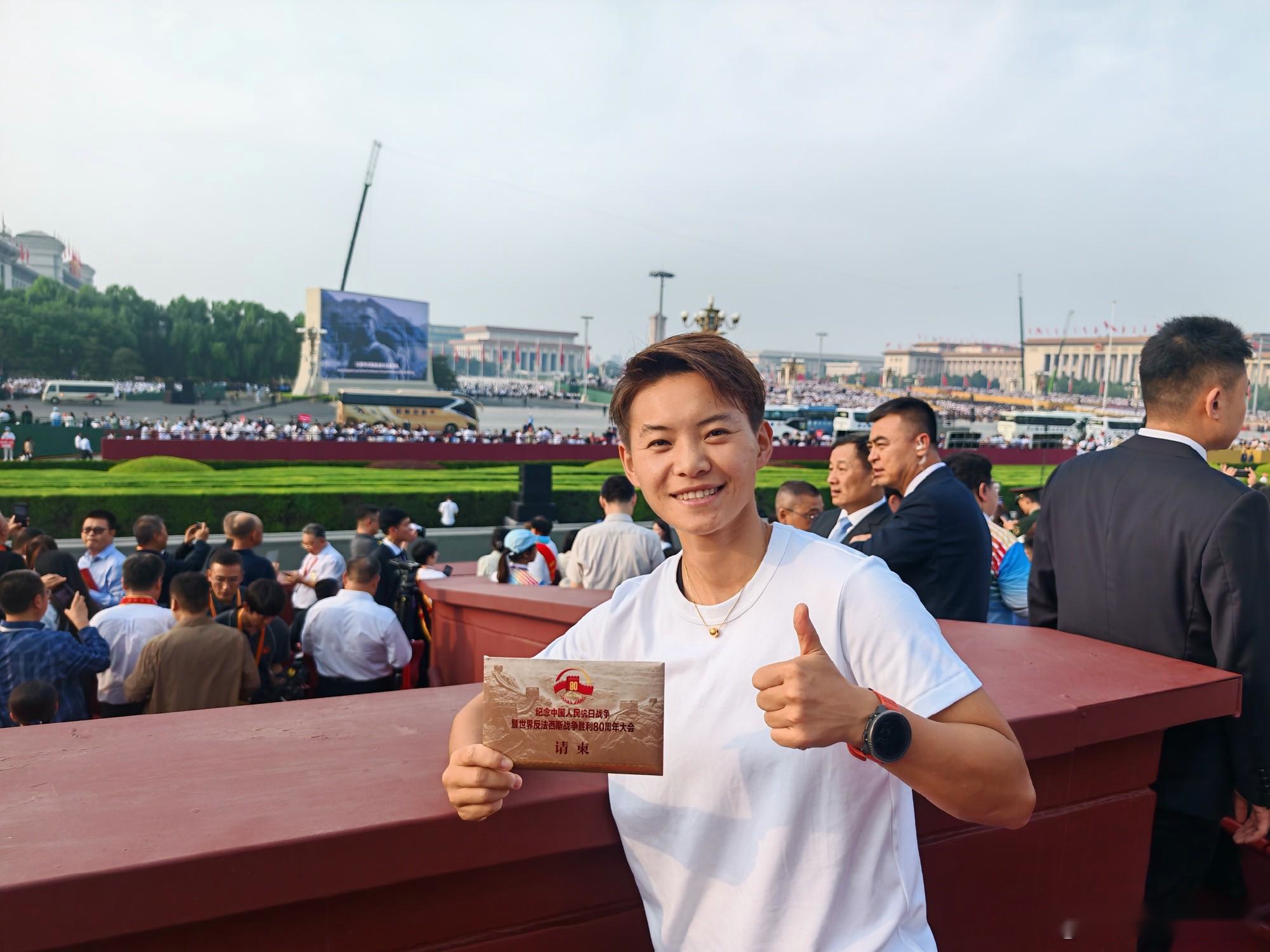 王霜受邀观看阅兵式：很荣幸，深受鼓舞，感恩时代 (http://www.busunion.cn/) 体育 第2张
