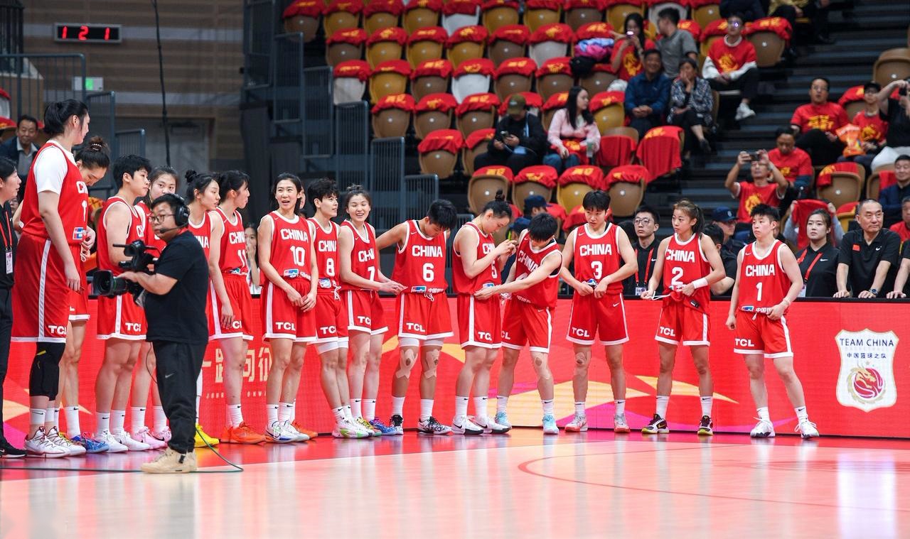 新一届女篮或淘汰这3人，王治郅接任呼声高，李梦或加盟欧洲联赛 (http://www.busunion.cn/) 体育 第2张