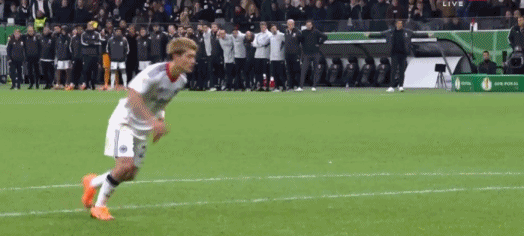 多特5-3点杀法兰克福晋级,堂安律踢飞点球,科贝尔扑点 xiami 第9张-宁宁快乐篮球 多特5-3点杀法兰克福晋级,堂安律踢飞点球,科贝尔扑点 (http://www.busunion.cn/) xiami 第9张