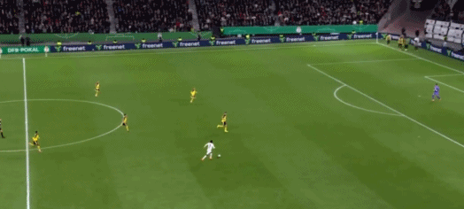 多特5-3点杀法兰克福晋级,堂安律踢飞点球,科贝尔扑点 xiami 第19张-宁宁快乐篮球 多特5-3点杀法兰克福晋级,堂安律踢飞点球,科贝尔扑点 (http://www.busunion.cn/) xiami 第19张