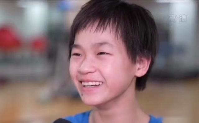 心疼全红婵！宣布重要决定，受伤仍下水训练，张家齐失落承认差距