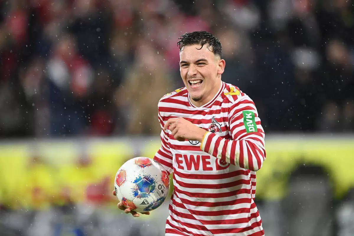 德天空:瓜帅很喜欢赛义德-马拉,球员还没与任何俱乐部谈判 德天空:瓜帅很喜欢赛义德-马拉,球员还没与任何俱乐部谈判