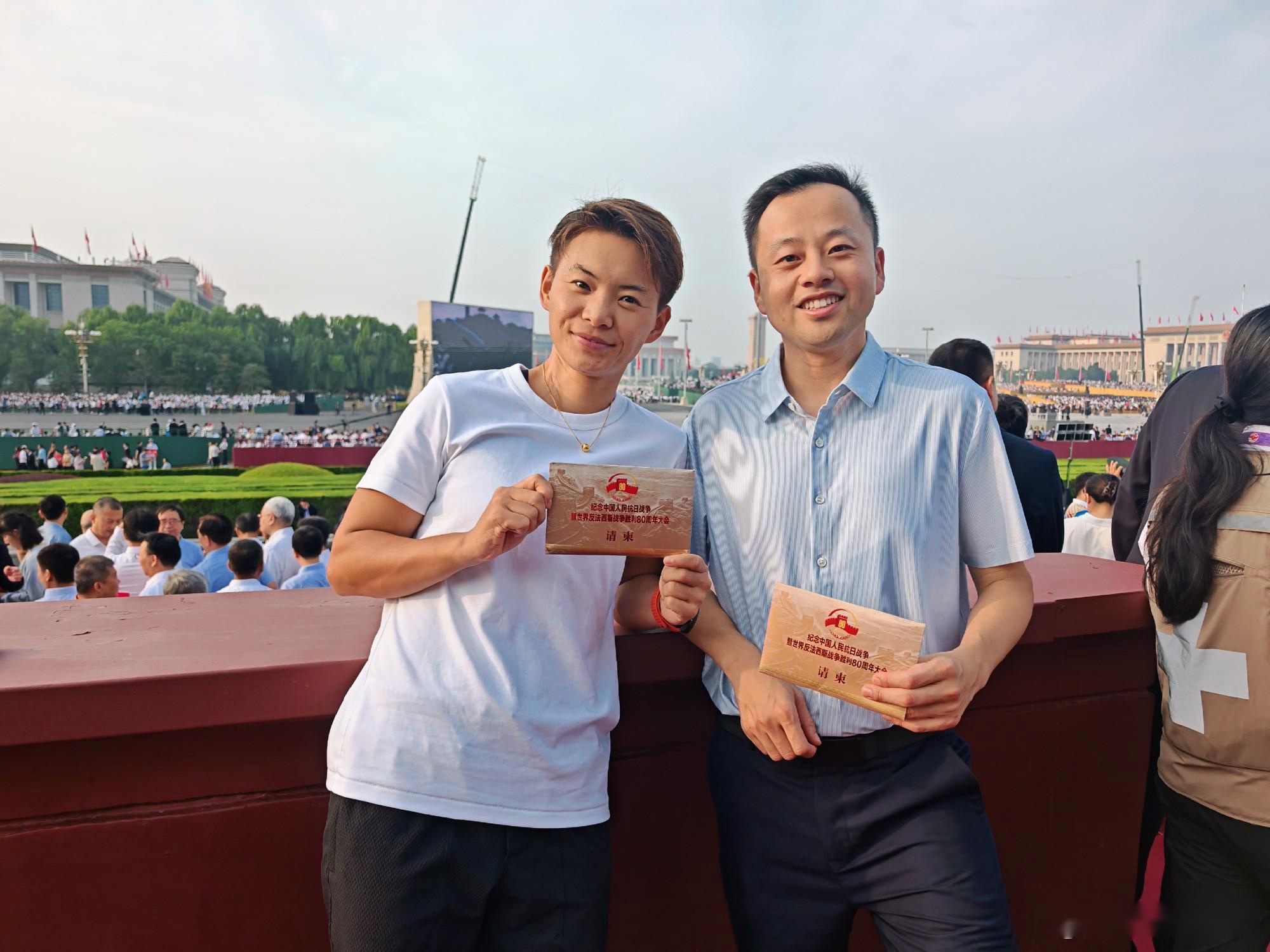 王霜受邀观看阅兵式：很荣幸，深受鼓舞，感恩时代 (http://www.busunion.cn/) 体育 第3张