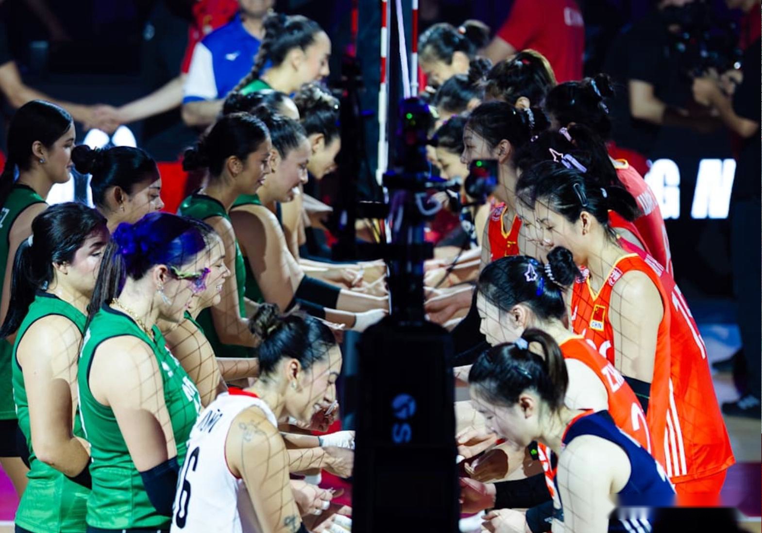 女排3-1墨西哥！赵勇采访嬉笑忘记暂停内容，全队心态+自信获提升 (http://www.xuexiaoyu.cn/) abs 第3张