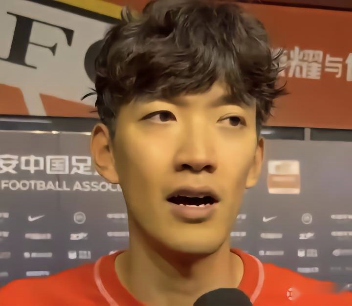 颜骏凌:泰山换帅后打法、精气神都很好,拿一分是不错的结果_PP视频体育频道