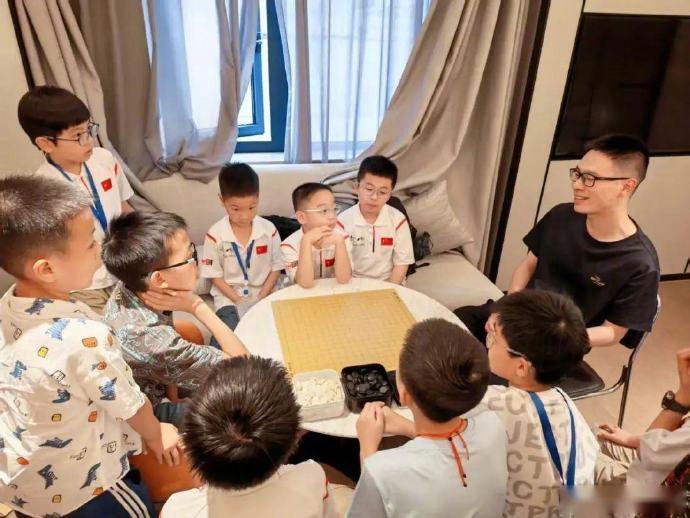 11岁浙江女棋童围棋定段成功，成中国最小的职业女棋手 (https://www.olegood.com/) 体育 第2张