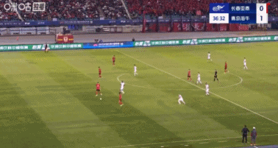 10人亚泰2-2绝平海牛，王智峰染红，谭龙、艾菲尔丁补时两球 (http://www.armanice.com/) 体育 第18张