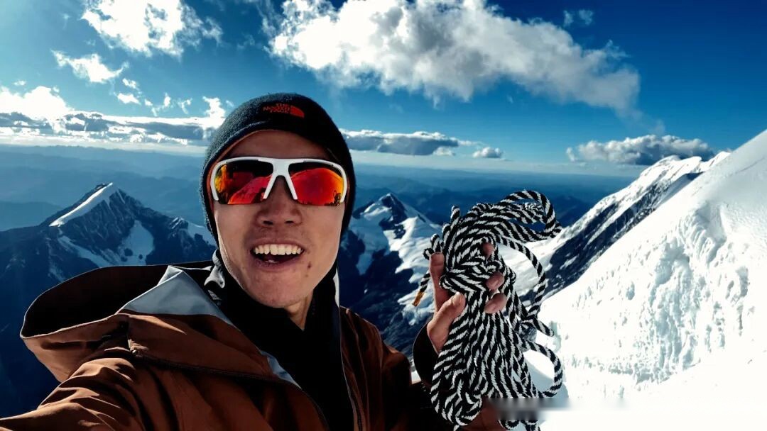 无名之辈，登顶贡嘎 (http://www.busunion.cn/) xiami 第9张