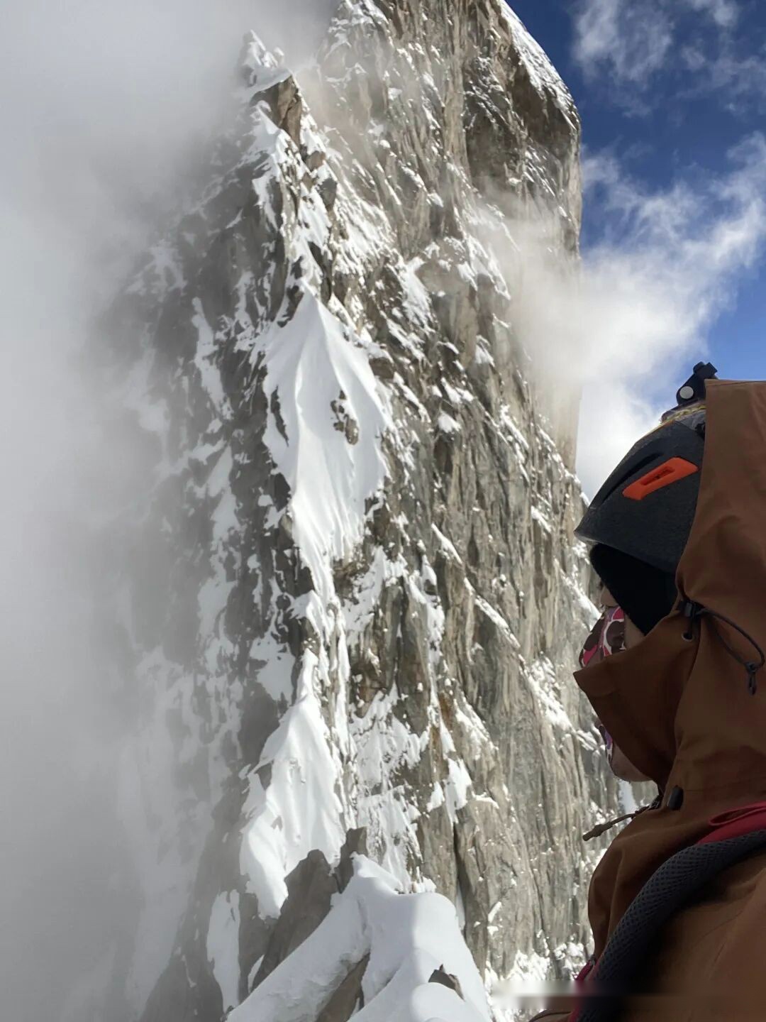 无名之辈，登顶贡嘎 (http://www.busunion.cn/) xiami 第24张