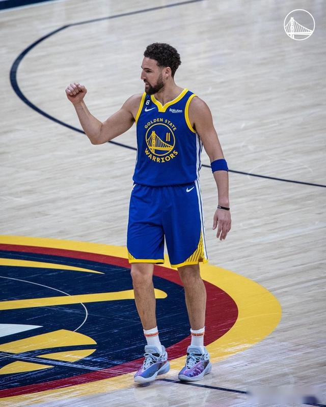 掘金与勇士的巅峰对决 西部豪强争霸战一触即发