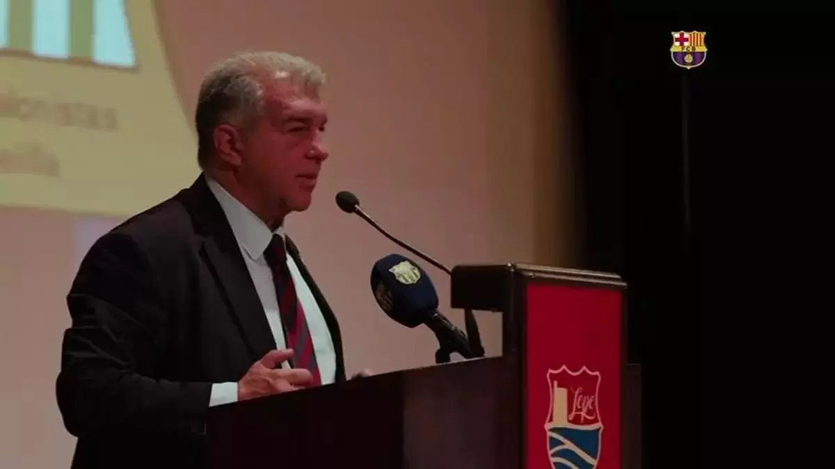 秘鲁媒体:巴萨年末将与秘鲁队进行商业赛,多数主力会参赛 秘鲁媒体:巴萨年末将与秘鲁队进行商业赛,多数主力会参赛