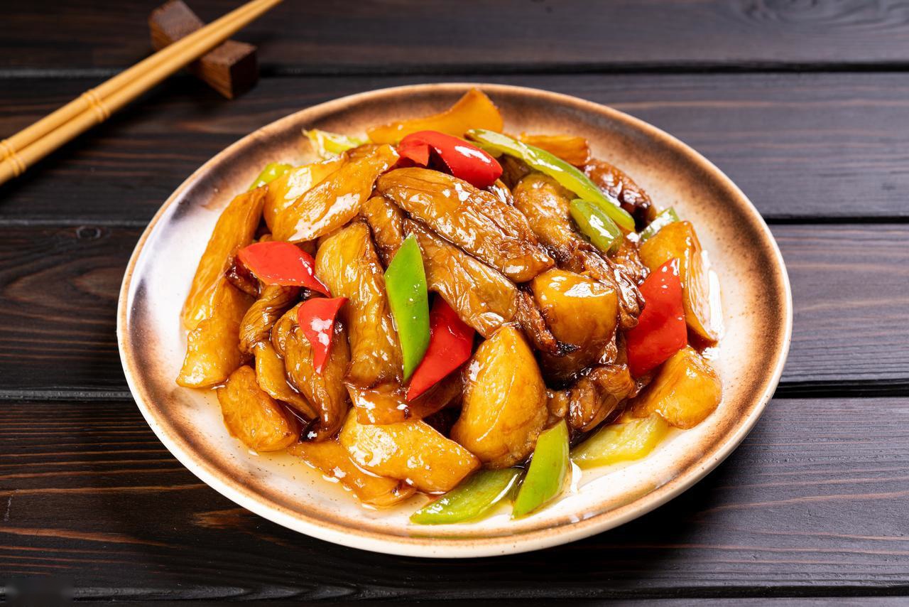 吃这 6 类素菜，约等于在“喝油”！减肥的人一定要少吃 (http://www.xuexiaoyu.cn/) abs 第3张