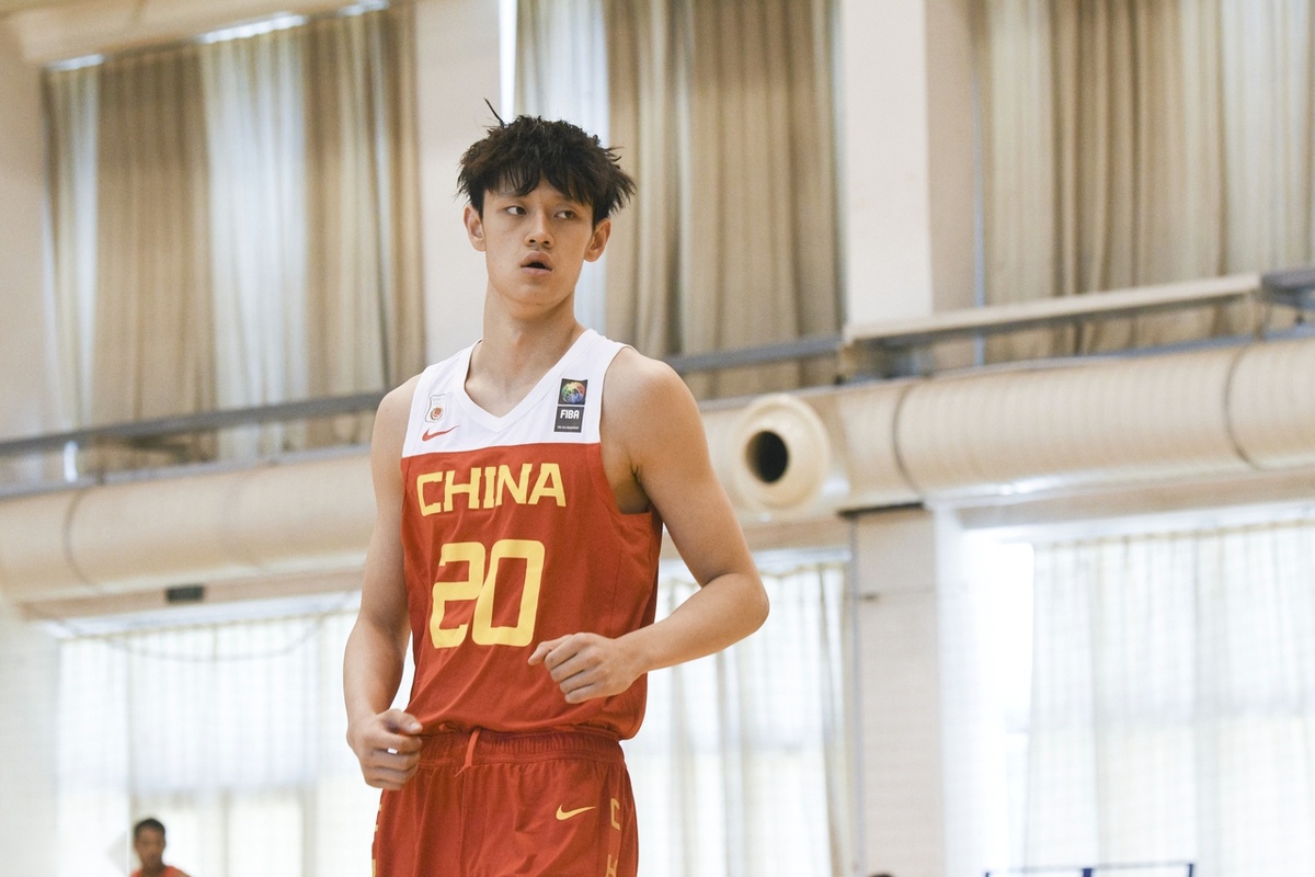 坏了！最新消息：曾凡博伤病不乐观，已送北京医院，寻求专家会诊 (http://www.cylawfirm.cn/) 体育 第7张