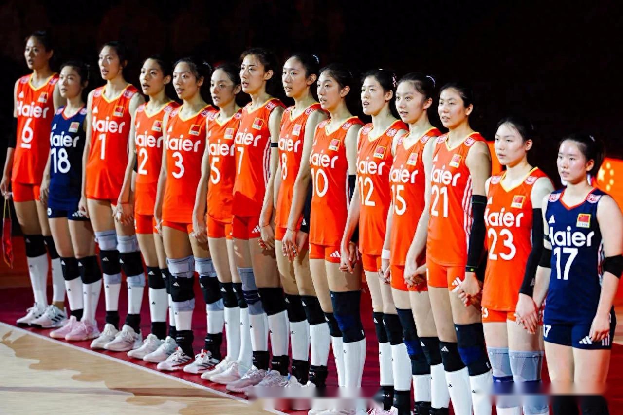女排世锦赛最新战报：中国女排1-1哥伦比亚，副攻是今晚成败关键 (http://www.armanice.com/) 体育 第1张