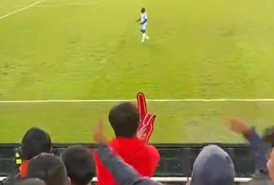 热议蓉城被罚：前五排空场 想到这样处罚的绝对是人才