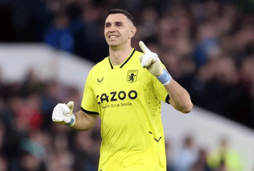 TyC：国米考虑签33岁大马丁接替索默 若报价合适维拉愿放人