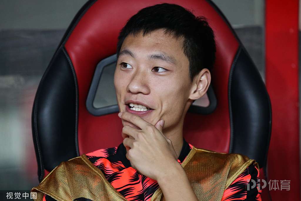 多宝体育- 多宝体育官方网站- 多宝体育APP下载 DUOBAO SPORTS罗贝里重返赛场复刻青春瞬间！拜仁元老队的传奇回归
