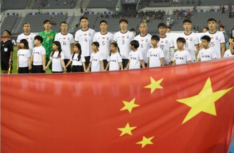 体坛：霍顿下课有十五六名国脚站出来公开反对 国足队史唯一一次