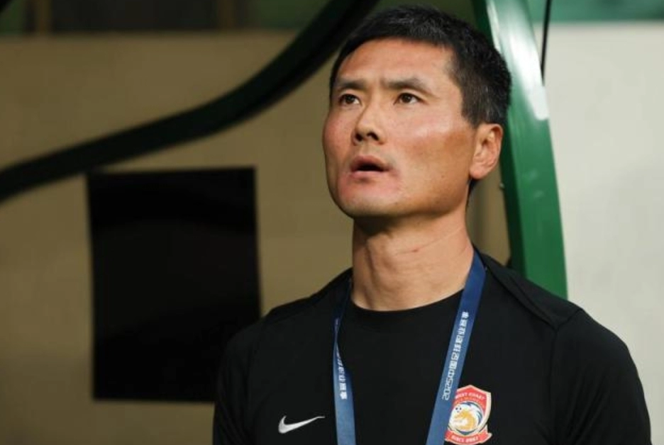 东体：国足年内可能集训 明年3月有望对阵参加世界杯的亚洲队